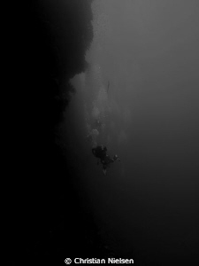 The Abyss.
Divers on the fantastic wall on Big Brother I... by Christian Nielsen 